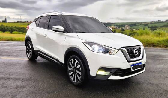 NISSAN KICKS 1.6 16V FLEXSTART SL 4P XTRONIC